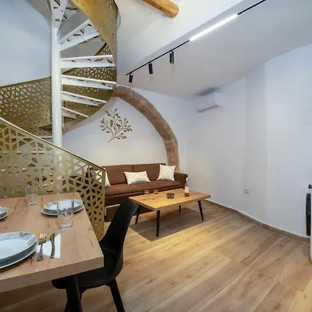 アパート Deluxe Maisonette ハニア